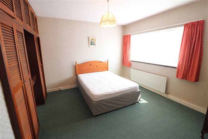 Photo 14 of 41 — 38 Glenanaar ave, Woodview Park, Caherdavin, Limerick