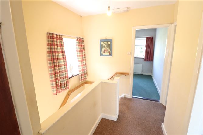 Photo 17 of 41 — 38 Glenanaar ave, Woodview Park, Caherdavin, Limerick