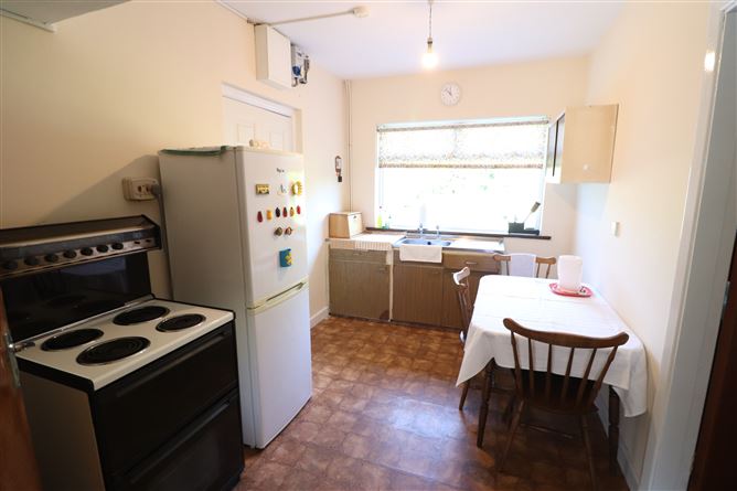 Photo 8 of 41 — 38 Glenanaar ave, Woodview Park, Caherdavin, Limerick