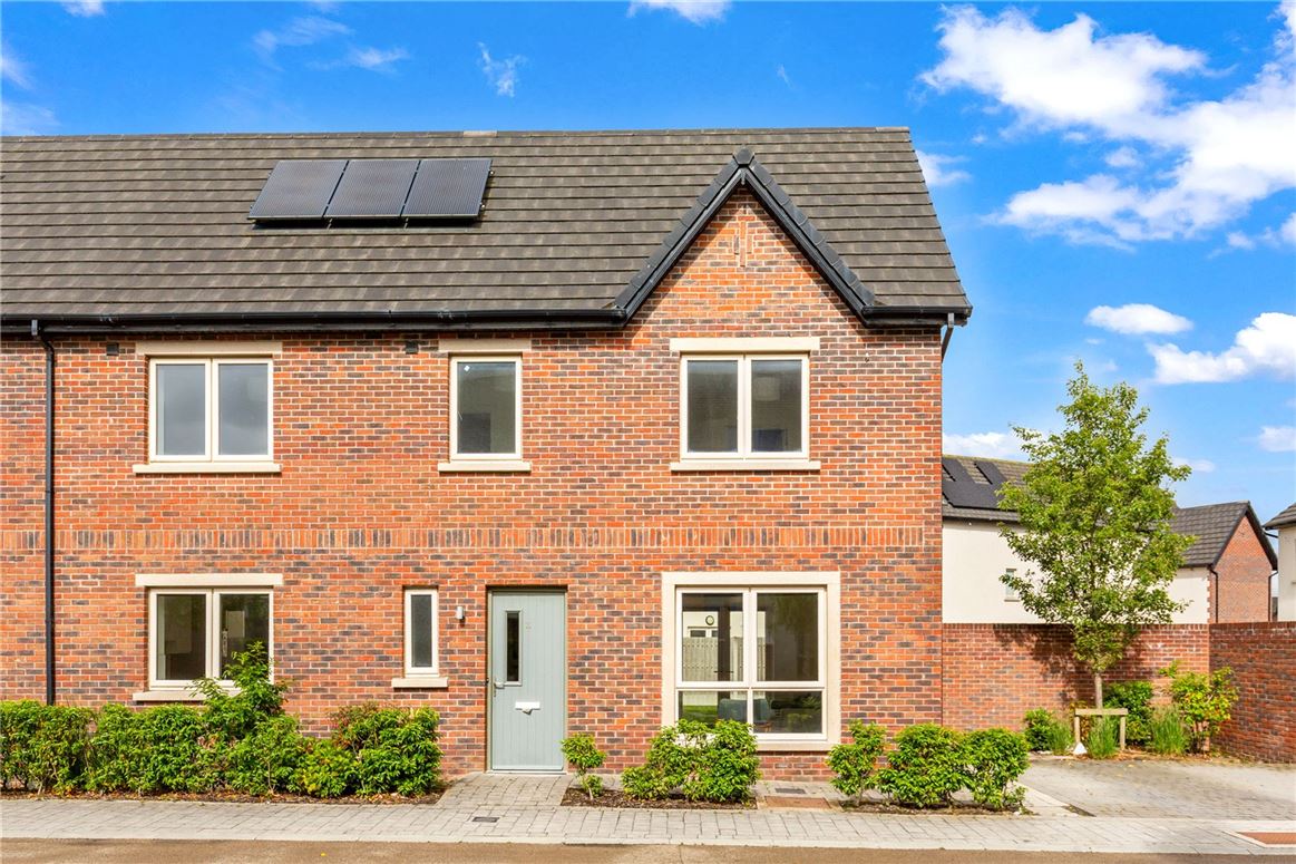 11 Shackleton Rise, Lucan, Co. Dublin