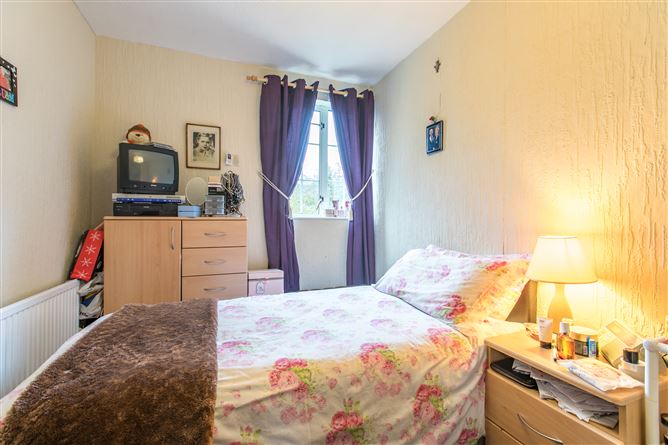 48 Claremont Court, Glasnevin, Dublin 11