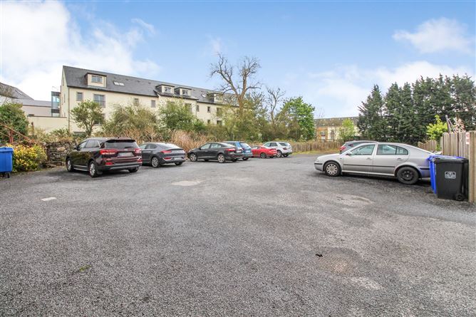 Prime Commercial Unit, Main Street, Carrick-On-Shannon, Co. Leitrim