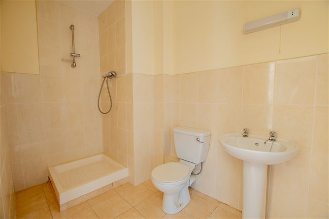 8 Petitswood View, Mullingar, Westmeath