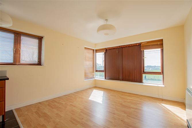 8 Petitswood View, Mullingar, Westmeath