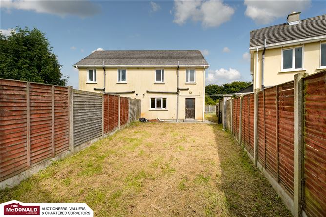 13 Abhann Dubh, Portarlington, Laois