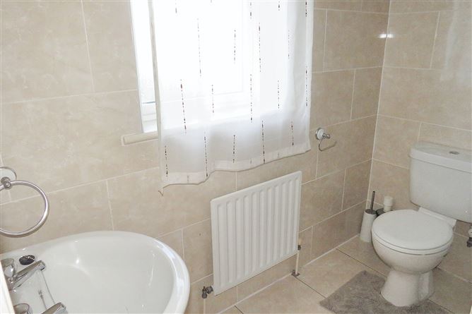 1 Orchard Heights, Charleville, Co. Cork