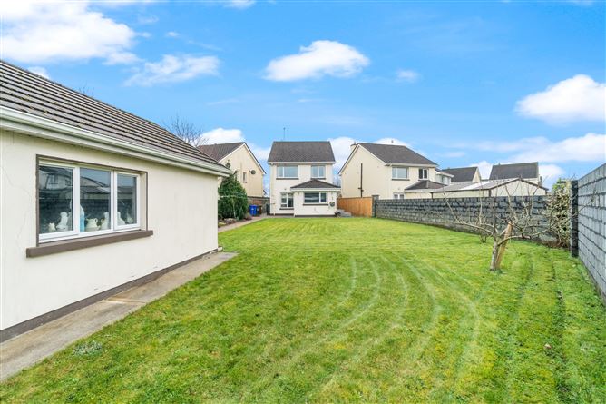 15 Cúirt Na hAbhann, Claregalway, Galway