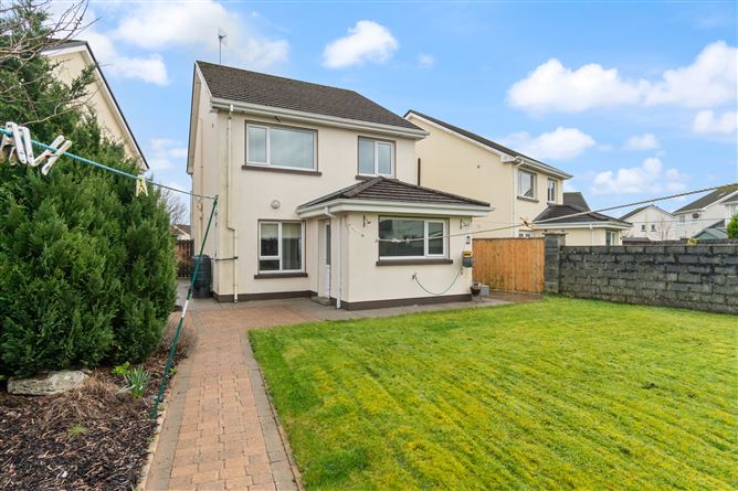 15 Cúirt Na hAbhann, Claregalway, Galway