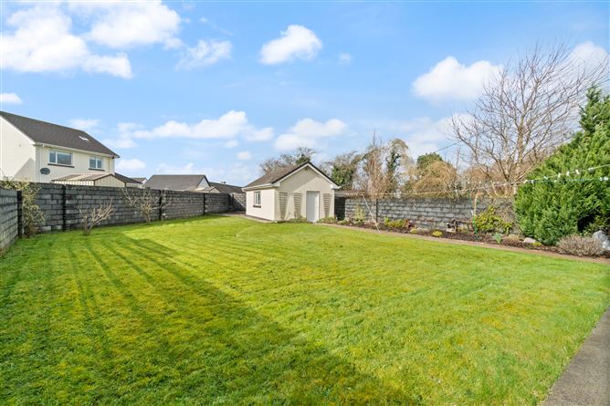 15 Cúirt Na hAbhann, Claregalway, Galway