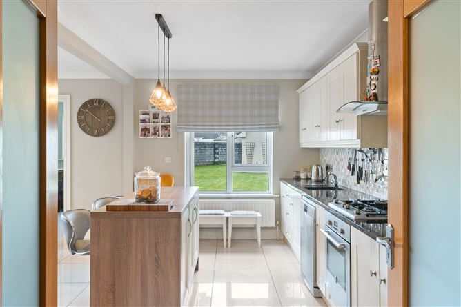 15 Cúirt Na hAbhann, Claregalway, Galway