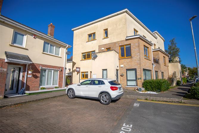 14 Hampton Wood Crescent, Finglas, Dublin 11