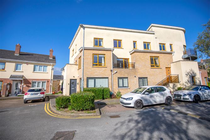 14 Hampton Wood Crescent, Finglas, Dublin 11