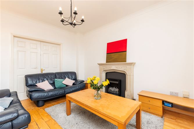 https://photos-a.propertyimages.ie/media/1/4/6/5017641/6156d050-ac7d-468e-aeca-22a0822afc53_l.jpg