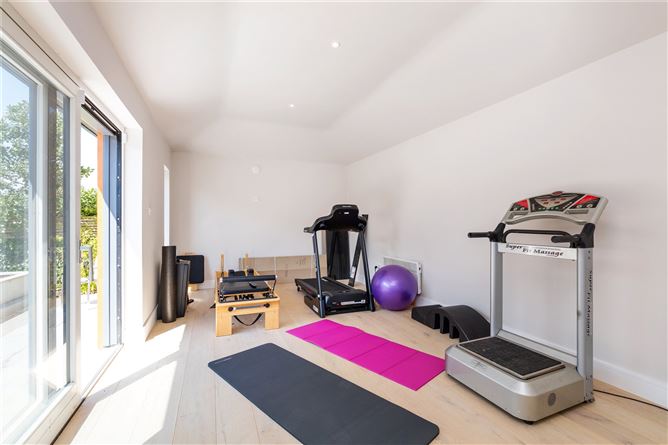 12 The Rise, Malahide, Co. Dublin
