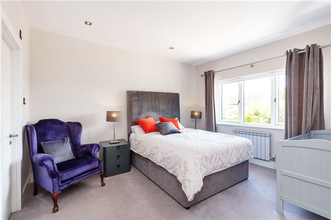 12 The Rise, Malahide, Co. Dublin