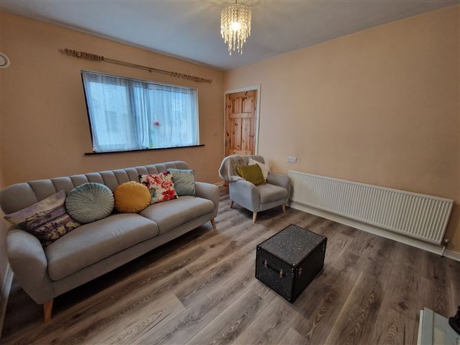 6 Church View, Swinford, Co. Mayo