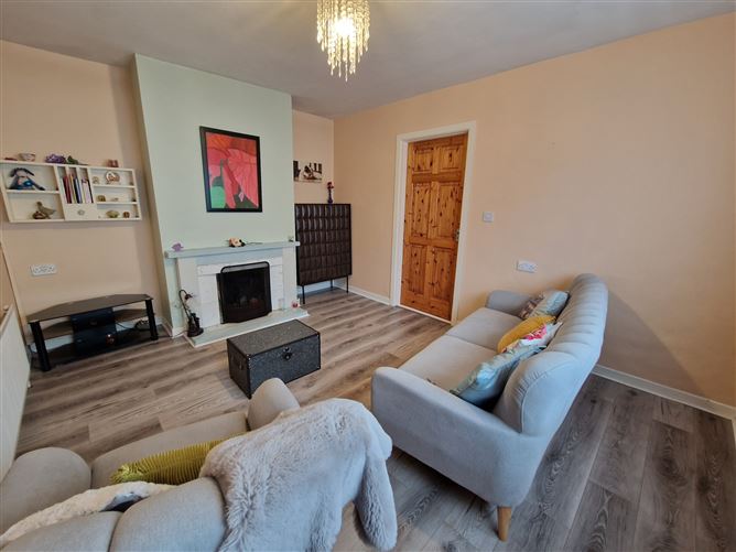 6 Church View, Swinford, Co. Mayo