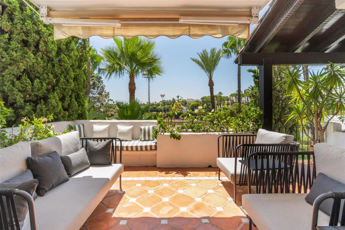 Spain, Marbella, Marbella Golden Mile - COSTA-01035P