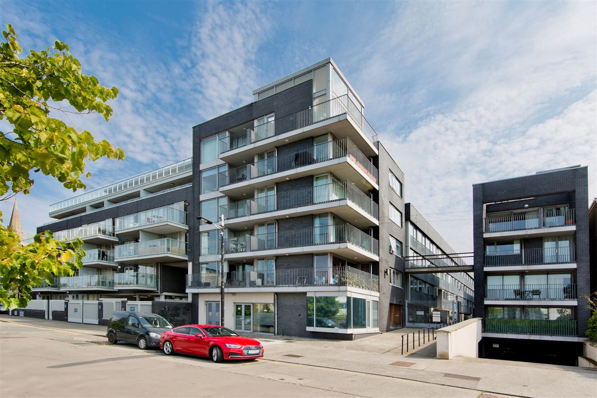 8 Block E, The Moorings, Fitzwilliam Quay, Dublin 4
