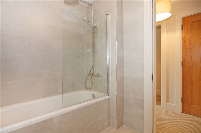 2 Barnakyle Gardens, Patrickswell, Limerick