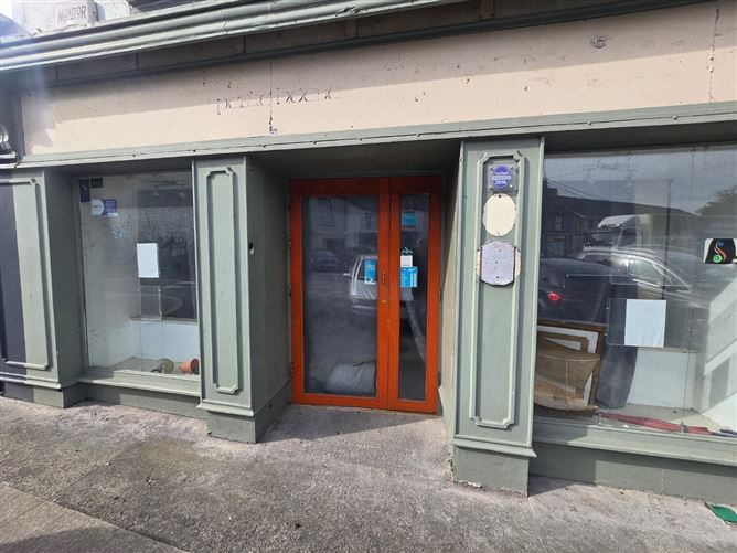 Market Street, Ennis, Co. Clare