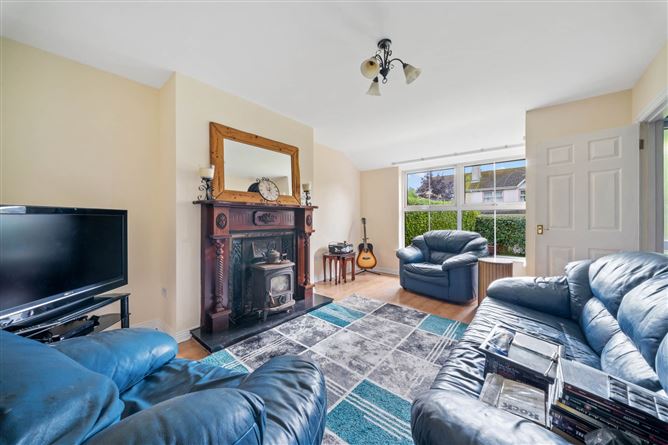 23 Knocknamona Crescent, Letterkenny, County Donegal