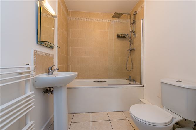  50 Academy Square, Navan, Meath