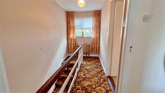 65 St Joseph's Place, Ballinasloe, Galway