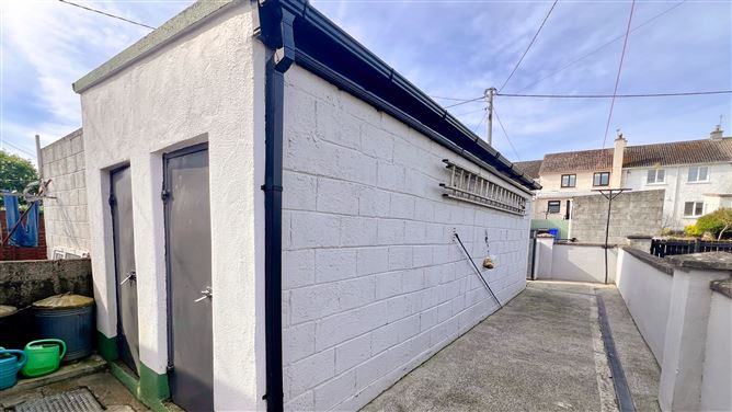 65 St Joseph's Place, Ballinasloe, Galway