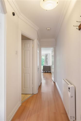 15 Thorncliffe, Dundrum Road, Milltown, Dublin 6
