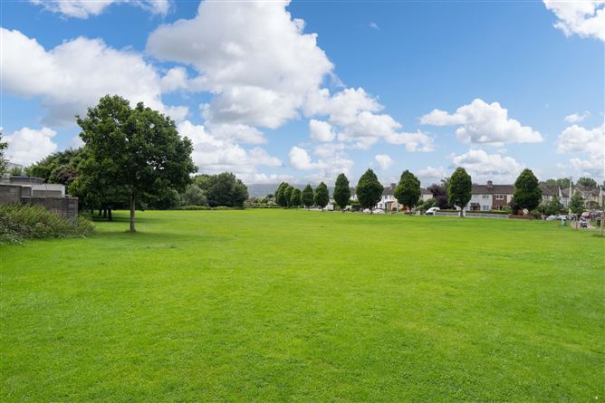 15 Thorncliffe, Dundrum Road, Milltown, Dublin 6