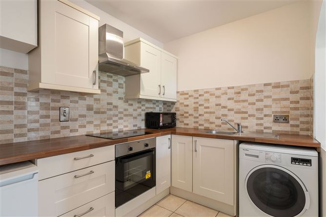 15 Thorncliffe, Dundrum Road, Milltown, Dublin 6