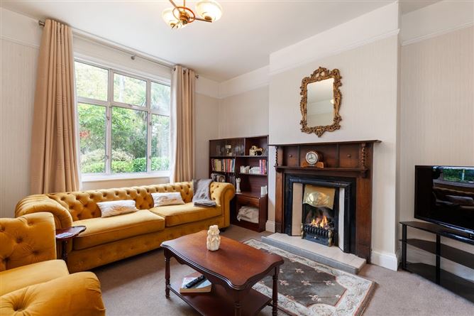 15 Castle Avenue , Clontarf, Dublin 3