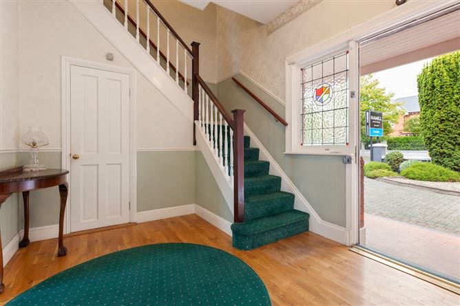 15 Castle Avenue , Clontarf, Dublin 3