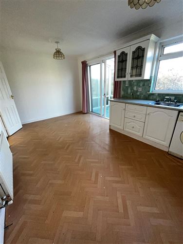 Woodville Manor, Tom Bellew Avenue, Dundalk, Louth