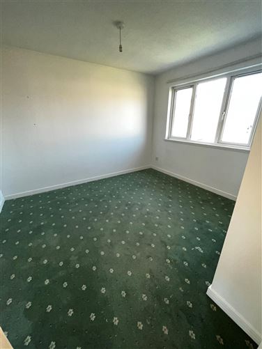Woodville Manor, Tom Bellew Avenue, Dundalk, Louth