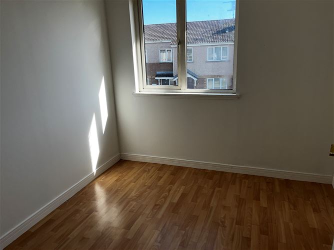 Woodville Manor, Tom Bellew Avenue, Dundalk, Louth