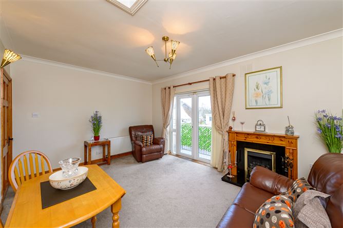 5 Bayside Arbours, Sandy Road, Rush, Co. Dublin
