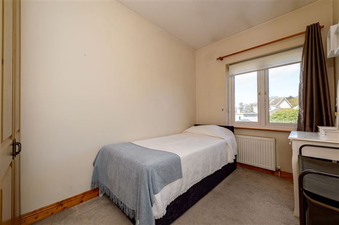 5 Bayside Arbours, Sandy Road, Rush, Co. Dublin