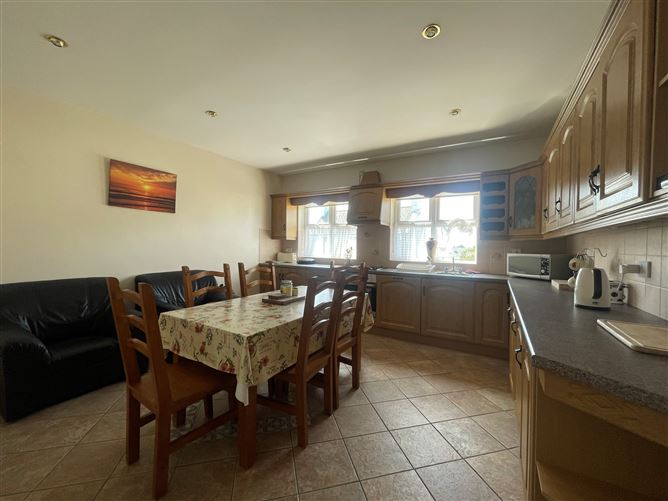 1 Fairhill, Dungloe, Donegal