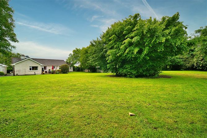 Waynestown, Dunboyne, County Meath