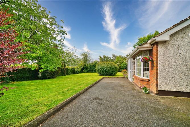Waynestown, Dunboyne, County Meath
