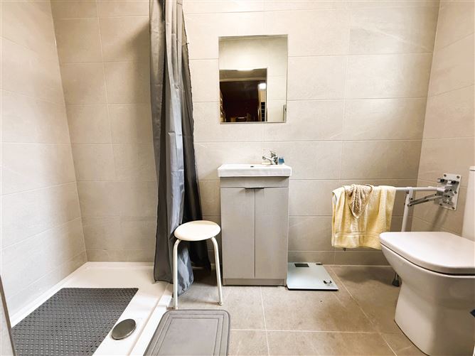 Avoca House, Laghile, Portdrine, Cratloe, Clare