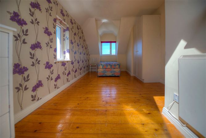 25 Ros Geal, Rahoon, Galway City
