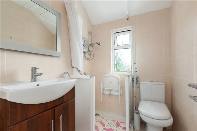 25 Glendun Road, Whitehall, Dublin 9