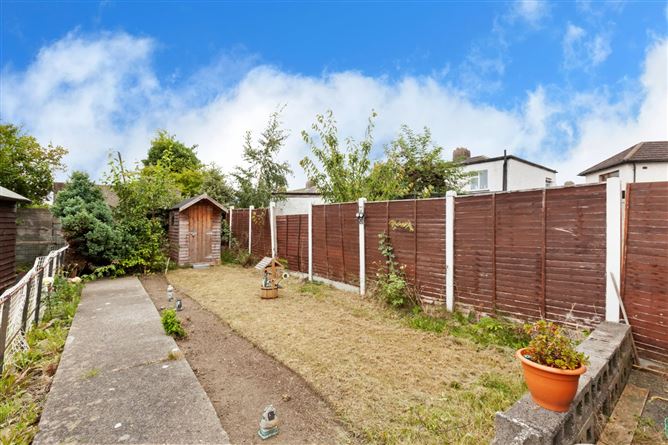 25 Glendun Road, Whitehall, Dublin 9