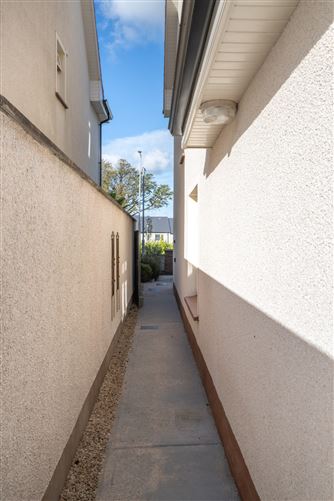 5 Laburnum Avenue, Forest Hill, Carrigaline, Cork