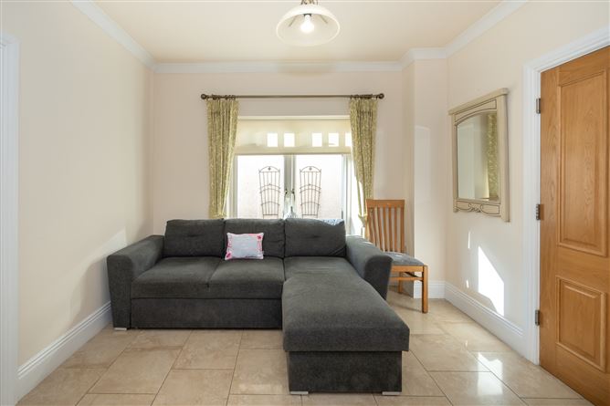 5 Laburnum Avenue, Forest Hill, Carrigaline, Cork