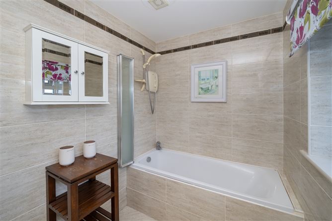 5 Laburnum Avenue, Forest Hill, Carrigaline, Cork