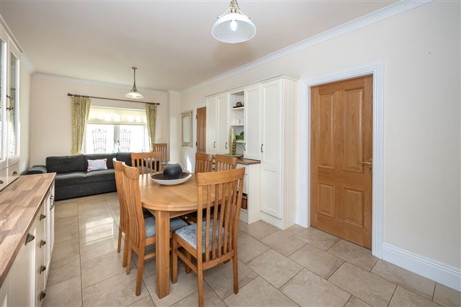 5 Laburnum Avenue, Forest Hill, Carrigaline, Cork